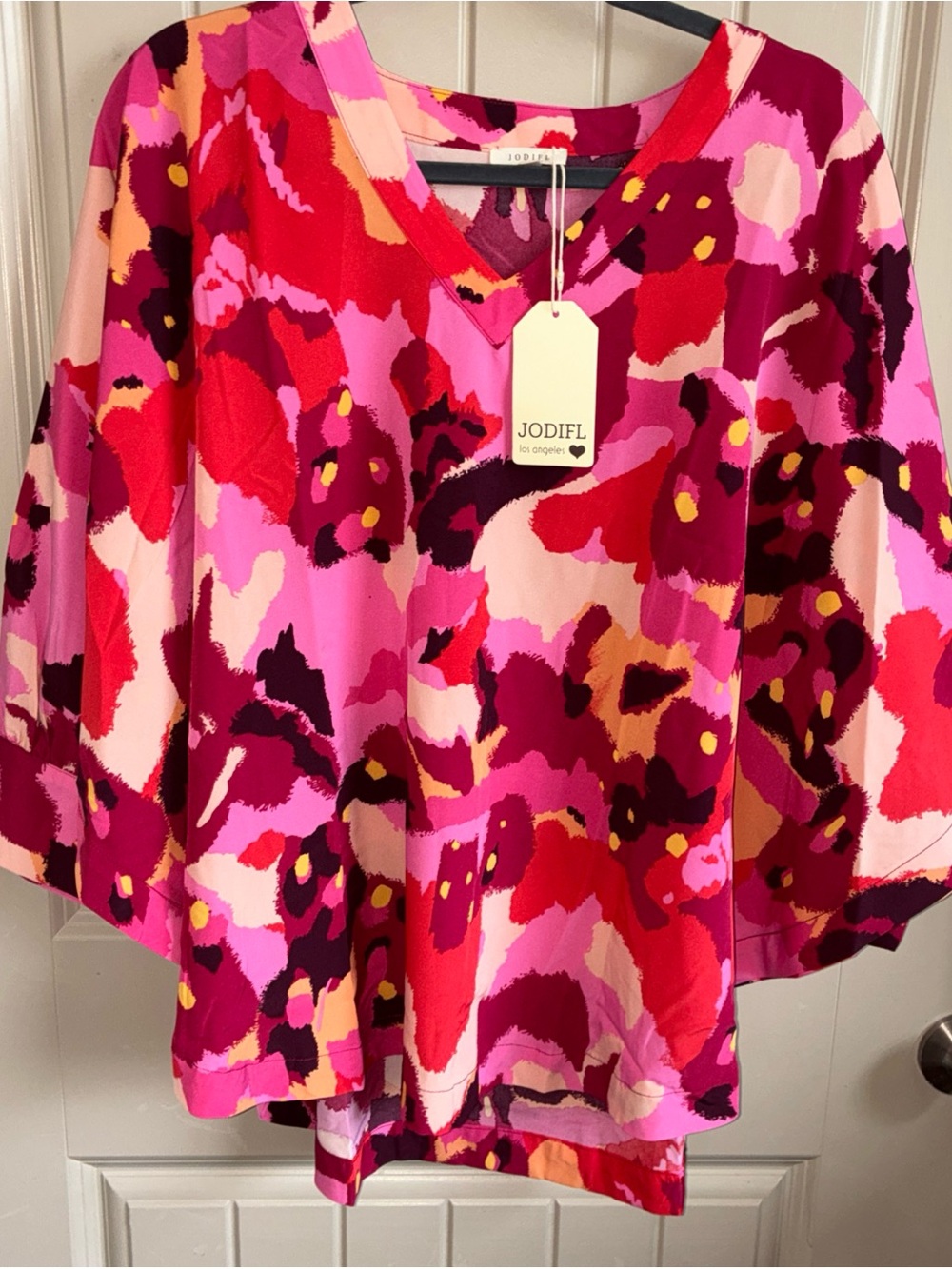 JODIFL Abstract Floral V-Neck Tunic in Hot Pink & Red